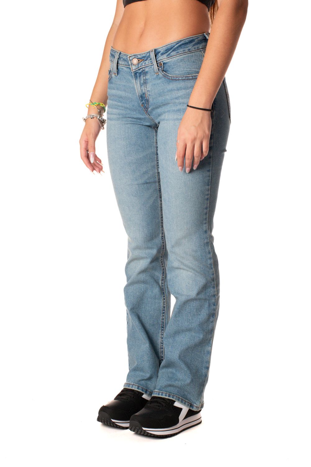 A24---levis---A4679-0001CELESTE_1_P.JPG