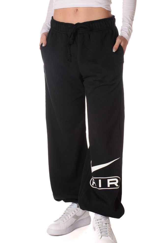 P24---nike---FN1902-010NERO.JPG