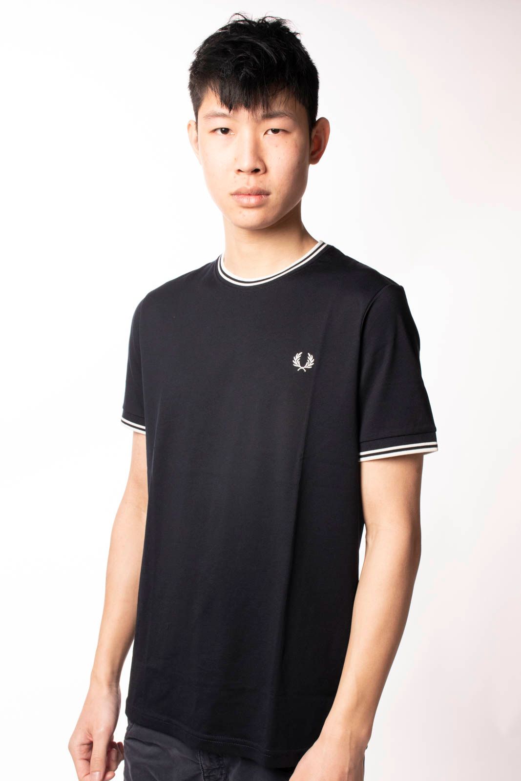 P25---fred perry---M1588BLU_1_P.JPG